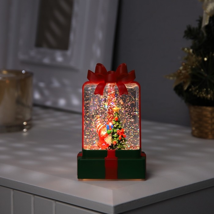 Светодиодная фигура &laquo;Гном с подарком&raquo; 7.5 &times; 12.5 &times; 4.9 см, пластик, батарейки АААх2 (не в комплекте), свечение тёплое белое