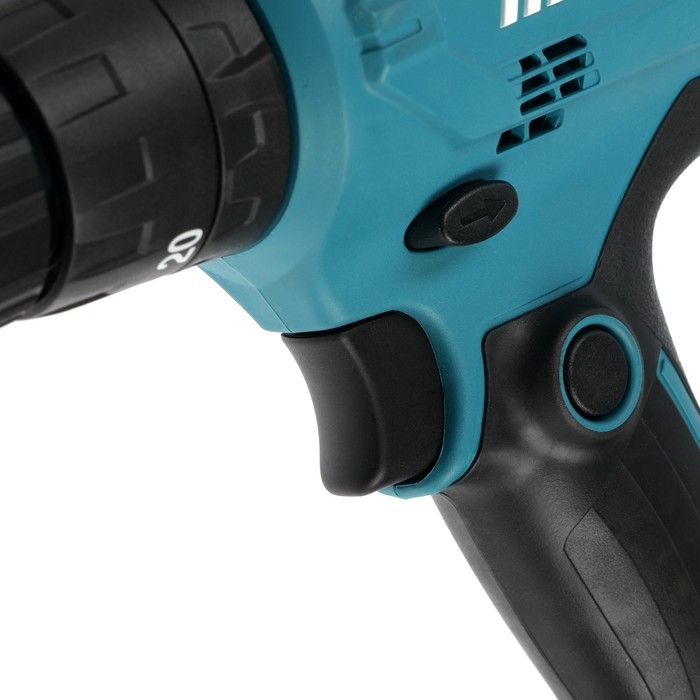 Дрель-шуруповерт Makita HP0300, ударный, 320 Вт, БЗП 10 мм, 1500 об/м Дрель-шуруповерт Makita HP0300, ударный, 320 Вт, БЗП 10 мм, 1500 об/м