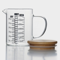 Кувшин для воды стеклянный мерный с бамбуковой крышкой BellaTenero &laquo;Эко&raquo;, 350 мл, 12,5&times;7,5&times;11,5 см, мерная шкала цвет МИКС