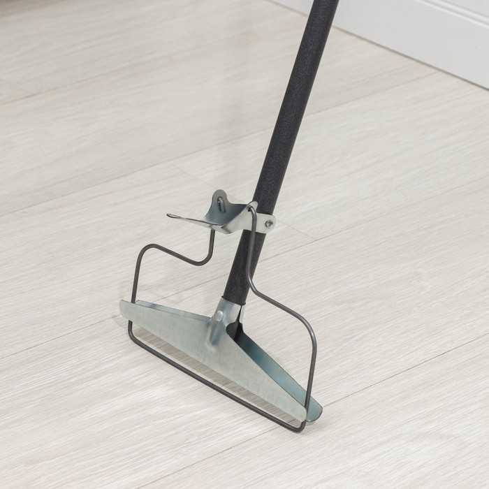 Тряпкодержатель, металлический черенок 150 см, 19&times;2&times;150 см, цвет МИКС