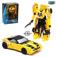 Робот &laquo;Автобот&raquo;, трансформируется