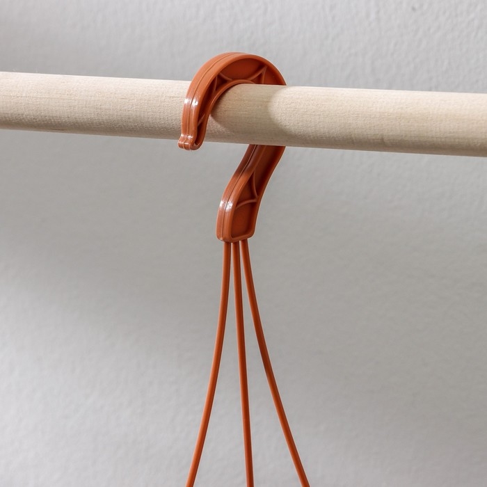 Кашпо для цветов подвесное «Мирабель», 2,5 л, цвет коричневый Кашпо для цветов подвесное «Мирабель», 2,5 л, цвет коричневый