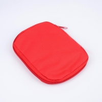 Косметичка на молнии, цвет красный Косметичка на молнии, цвет красный