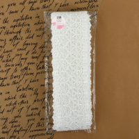 Кружево гипюровое, 80 мм &times; 6,8 &plusmn; 0,5 м, цвет белый