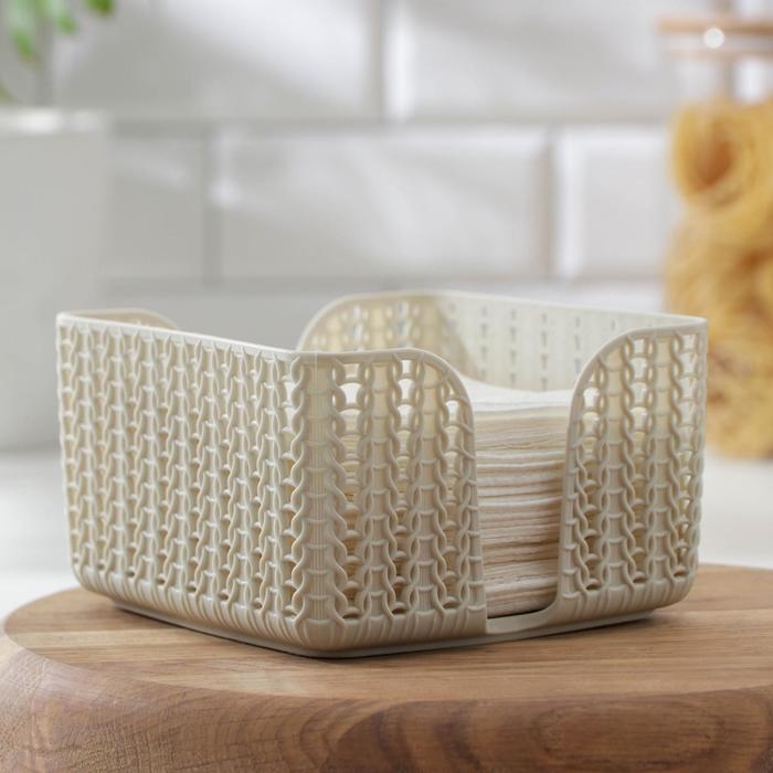 Салфетница «Вязание», цвет белый ротанг Салфетница «Вязание», цвет белый ротанг