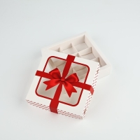 Коробка для конфет &laquo;Подарок&raquo;, 14.7 х 14.7 х 3.5 см