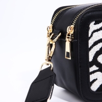 Сумка кросс-боди на молнии, цвет чёрный/белый