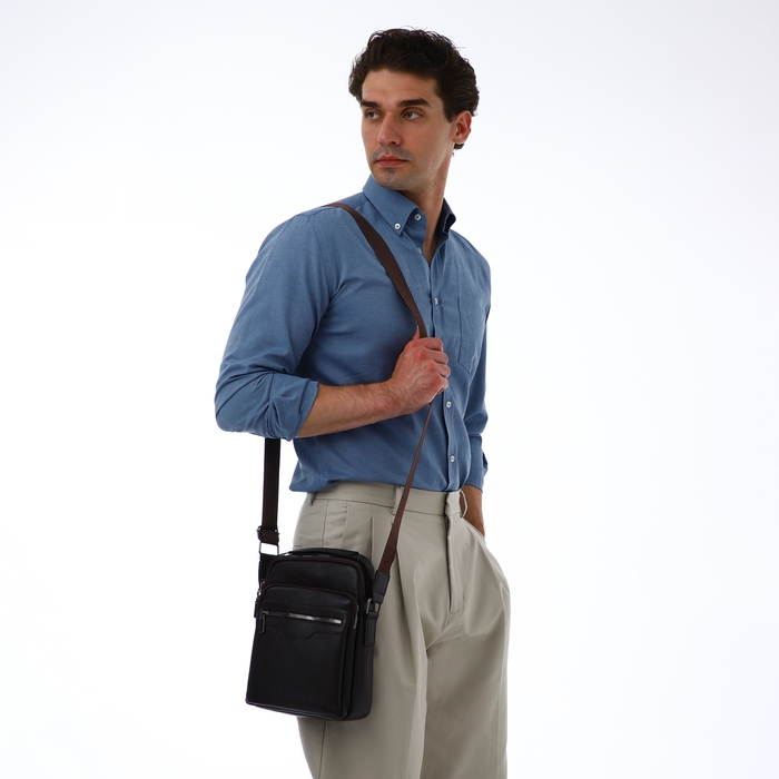 Сумка мужская через плечо TEXTURA, 3 наружных кармана, цвет коричневый