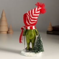 Сувенир полистоун лак "Лягуха в шаполчке и шарфике на лыжах" 8,5х7х14 см