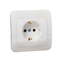 Розетка одноместная Luazon Lighting "Орион", 16 А, скрытая, с з/к, белая Розетка одноместная Luazon Lighting "Орион", 16 А, скрытая, с з/к, белая