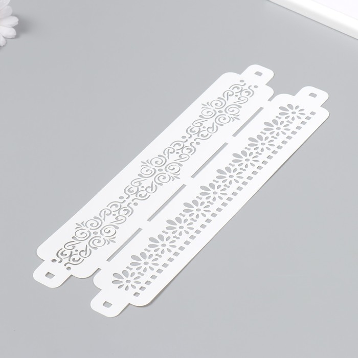 Трафарет бордюрный пластиковый Трафарет бордюрный пластиковый "Узор цветы" пластик, 11х32 см