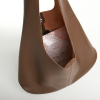 Сумка женская на магните TEXTURA, средний размер, цвет коричневый Сумка женская на магните TEXTURA, средний размер, цвет коричневый