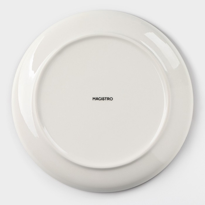 Тарелка пирожковая Magistro «Церера», d=18 см, фарфор, голубой Тарелка пирожковая Magistro «Церера», d=18 см, фарфор, голубой