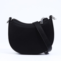 Сумка-багет на молнии, цвет чёрный Сумка-багет на молнии, цвет чёрный