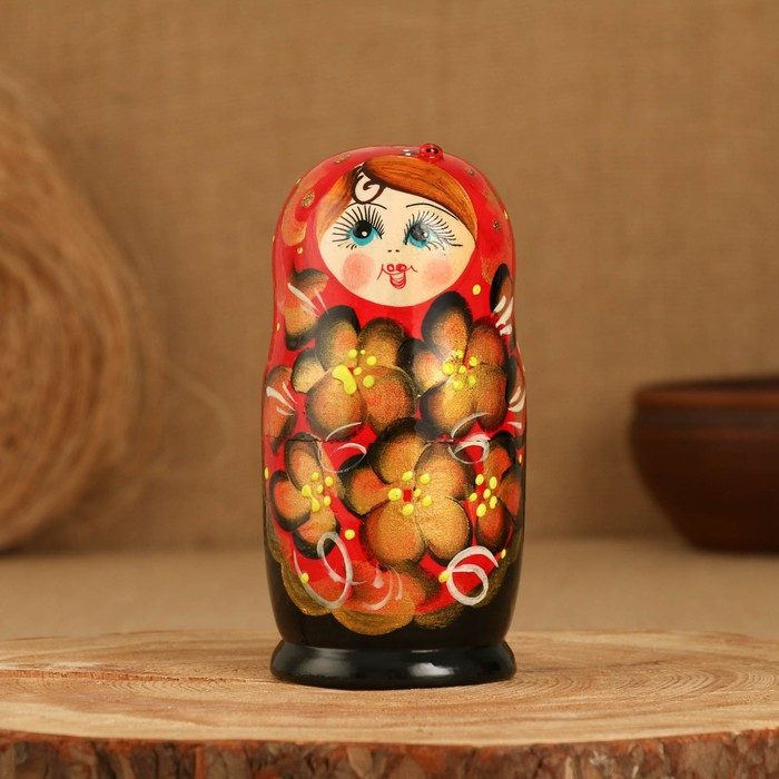 Матрёшка 5-ти кукольная "Ната" с божьей коровкой , 14-15см, ручная роспись.