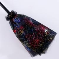 Карнавальный аксессуар метла "Паутина" Карнавальный аксессуар метла "Паутина"