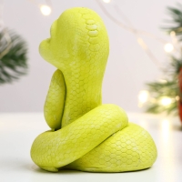 Новый год. Символ 2025. Фигура "Змейка Фея" лимонная, 7х6см