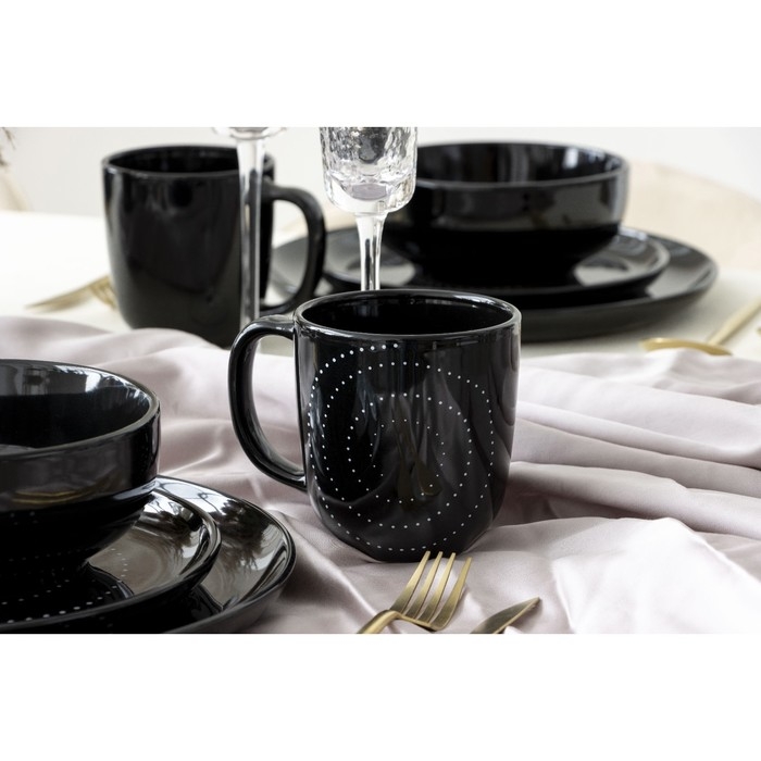 Кружка керамическая «Орнамент», 450 мл, цвет чёрный Кружка керамическая «Орнамент», 450 мл, цвет чёрный