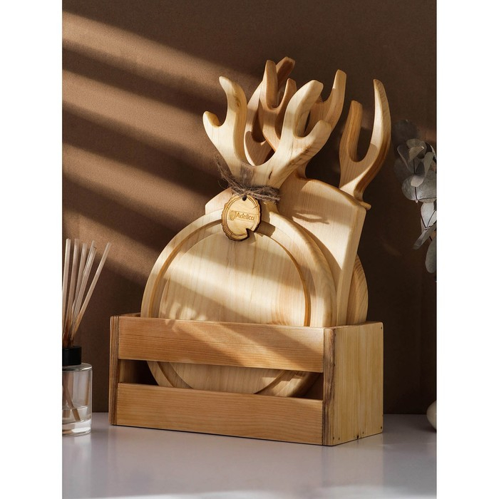 Доски разделочные и ящик Adelica, 3 шт: 37&times;22&times;2,5 см, 35&times;22&times;2,5 см, 35&times;22&times;2,5 см, цельный массив кедра