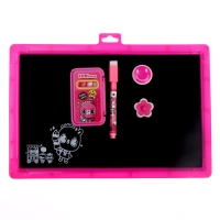 Доска магнитная двухсторонняя, под маркер и мел, мел 3 шт. в машинке, маркер, магниты 2 шт., цвет МИКС Доска магнитная двухсторонняя, под маркер и мел, мел 3 шт. в машинке, маркер, магниты 2 шт., цвет МИКС