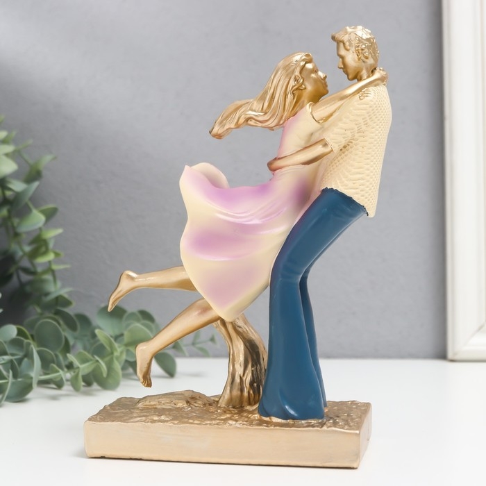 Сувенир полистоун Сувенир полистоун "Долгожданная встреча" 6х12,5х19,5 см