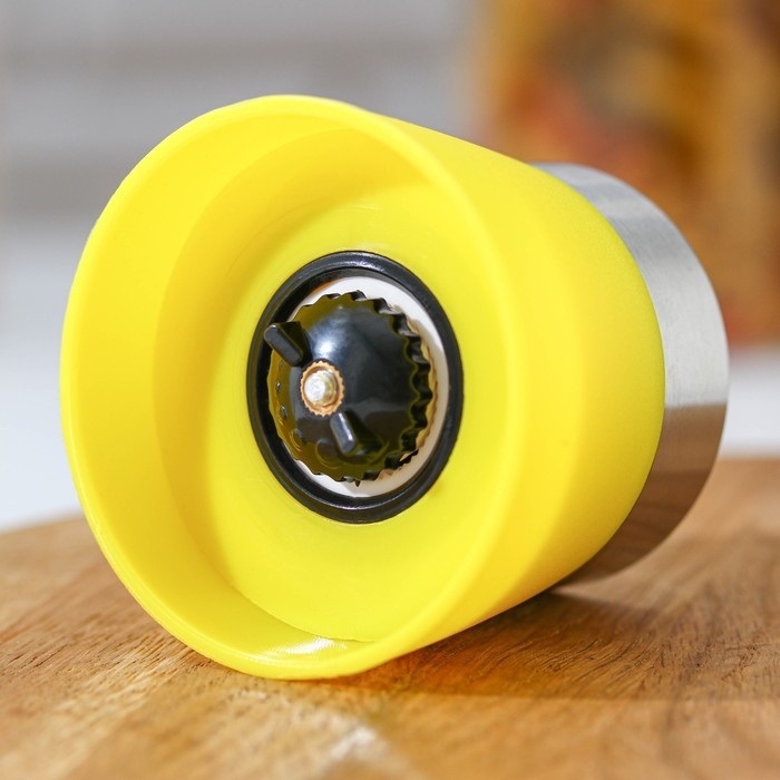 Мельница для специй Доляна &laquo;Модерн&raquo;, 200 мл, 6,5&times;19 см, цвет жёлтый