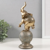 Сувенир полистоун "Слон на шаре с узорами" бронза с патиной 9,5х8х25,5 см
