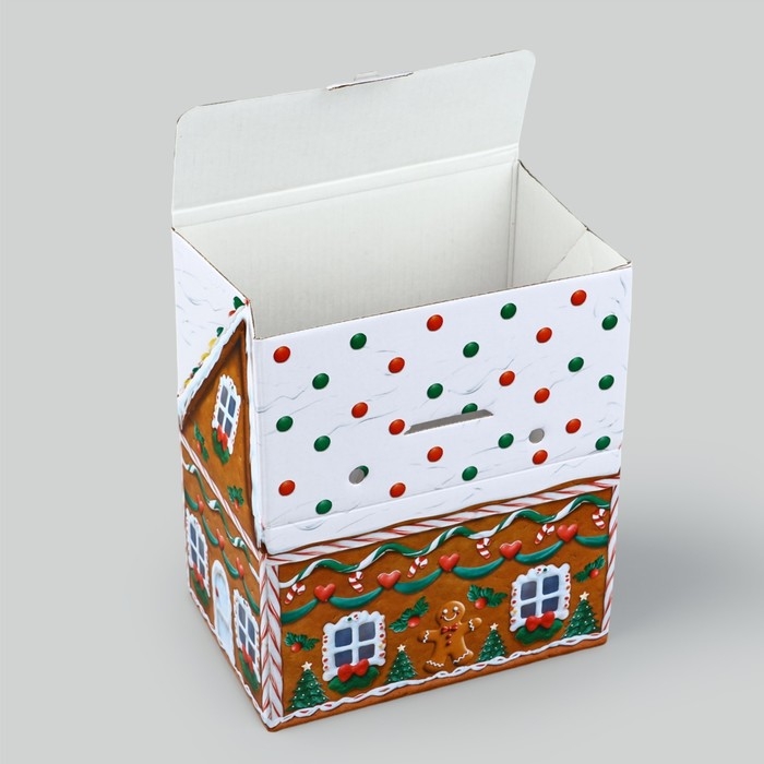 Коробка подарочная новогодняя складная &laquo; Пряничный домик &raquo;, 15 х 18 х 10 см, Новый год
