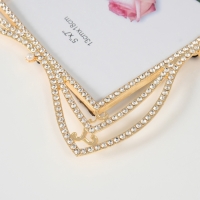 Фоторамка металл 13х18 см "Четырехлистник из страз" 19х24,5 см Фоторамка металл 13х18 см "Четырехлистник из страз" 19х24,5 см