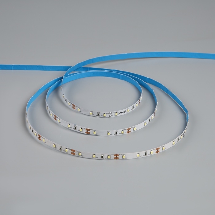 Светодиодная лента Uniel PRO 12В, SMD2835, 4 м, IP20, 4.8Вт/м, 60 LED/м, 6500K Светодиодная лента Uniel PRO 12В, SMD2835, 4 м, IP20, 4.8Вт/м, 60 LED/м, 6500K