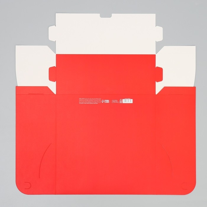 Подарочная коробка  новогодняя складная &laquo;С Новым годом&raquo;, камин, 25 х 25 х 10 см, Новый год