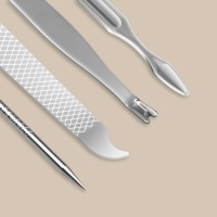 Набор маникюрный &laquo;Soft&raquo;, 10 предметов, в футляре, цвет МИКС