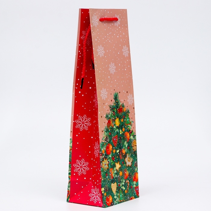 Новый год. Пакет подарочный новогодний под бутылку, упаковка Новый год. Пакет подарочный новогодний под бутылку, упаковка "Красивая Ёлка", 12 х 36 х 8,5 см.