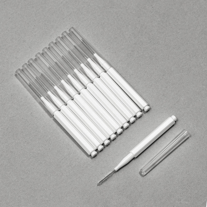 Щёточки - мини для бровей и ресниц, набор - 10 шт, 7 &times; 0,5 см, цвет белый