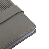 Ежедневник недатированный, А5, 140л, клетка, обл.кожзам, с хлястиком, Полоски серый Ежедневник недатированный, А5, 140л, клетка, обл.кожзам, с хлястиком, Полоски серый