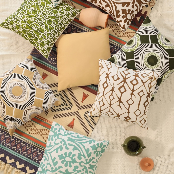 Наволочка декоративная 40х40 см, Monograms mint, 100% хлопок Наволочка декоративная 40х40 см, Monograms mint, 100% хлопок