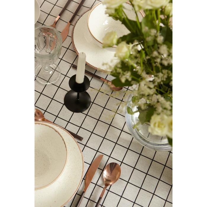 Скатерть Доляна "Клетка" 145х145&plusmn;3см,100%пэ, рогожка 130 гр/м