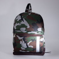 Рюкзак детский на молнии, наружный карман, светоотражающая полоса, цвет камуфляж/зелёный Рюкзак детский на молнии, наружный карман, светоотражающая полоса, цвет камуфляж/зелёный