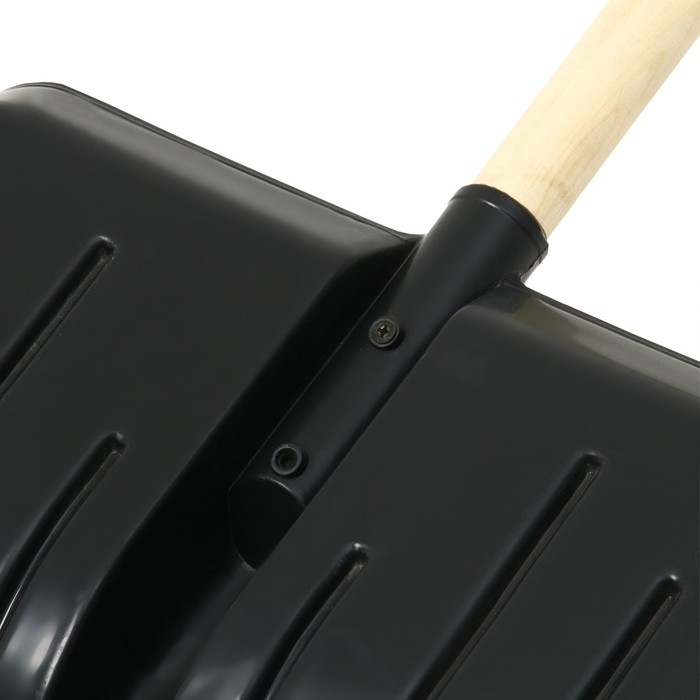 Лопата для уборки снега, пластиковый ковш 410 &times; 440 мм, оцинкованная планка, деревянный черенок, &laquo;Метель&raquo;