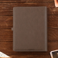 Родословная книга со встроенной флешкой 16 Gb «Семейная летопись», 17,5 х 23 см.. Родословная книга со встроенной флешкой 16 Gb «Семейная летопись», 17,5 х 23 см..