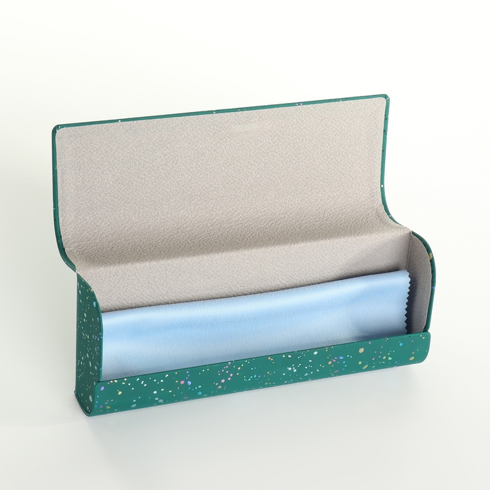 Футляр для очков на хлопушке, длина 15,5 см, цвет зелёный Футляр для очков на хлопушке, длина 15,5 см, цвет зелёный