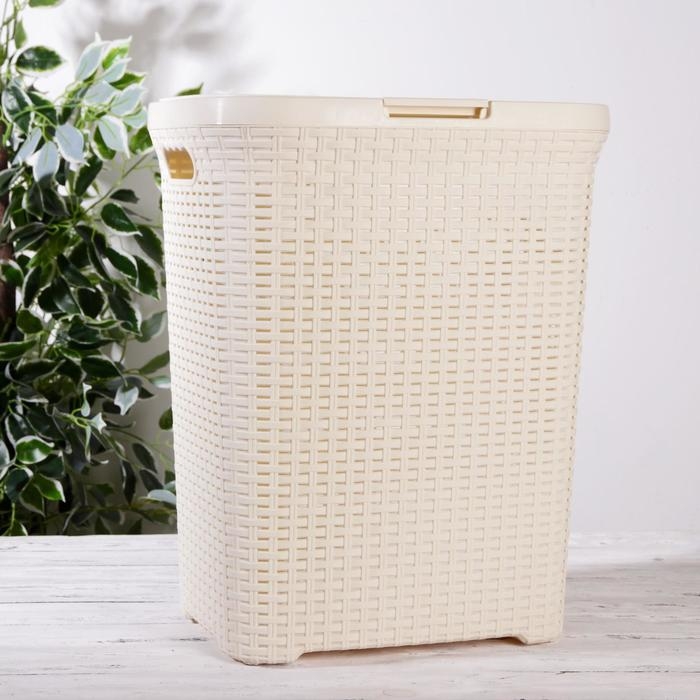 Корзина бельевая с крышкой, 60 л, 34&times;44&times;56 см, цвет слоновая кость