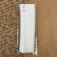 Кружево гипюровое, 20 мм &times; 9 &plusmn; 0,5 м, цвет белый