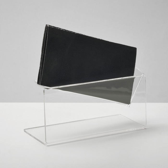 Подставка под визитки &laquo;Уголок&raquo;, 10,5&times;5&times;4 см, оргстекло 2 мм, В ЗАЩИТНОЙ ПЛЁНКЕ