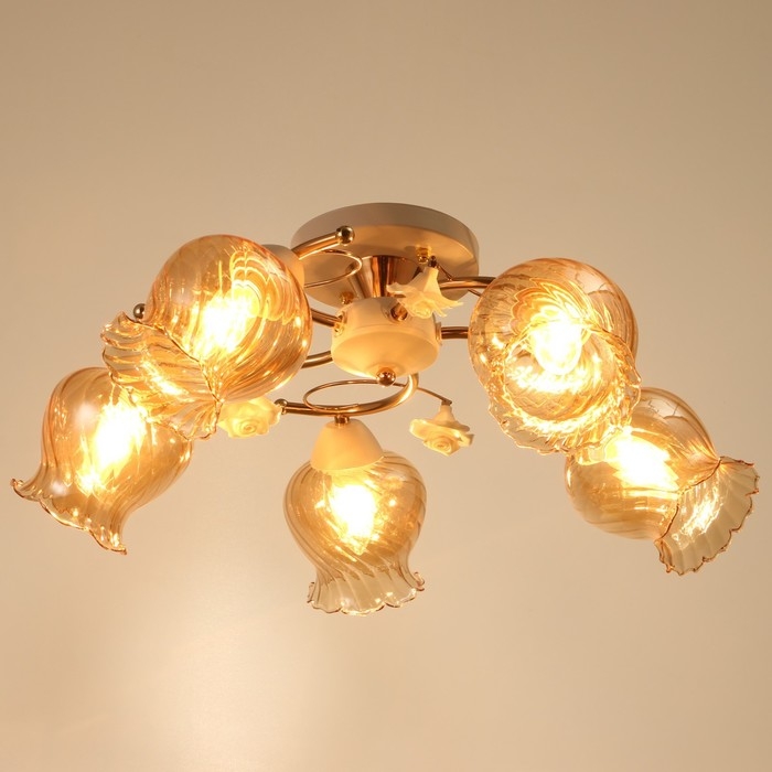 Люстра "Молла" 5хЕ27 40Вт бело-золотой 56х56х25 см BayerLux