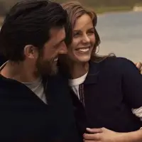 Рубашка поло мужская Avon, красная, размер S