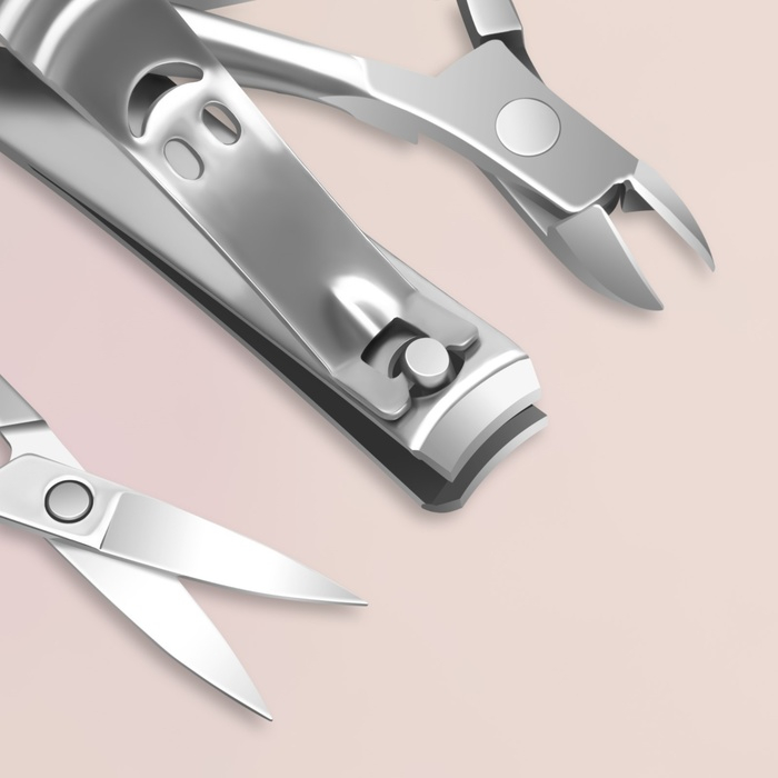 Набор маникюрный «Рептилия», 8 предметов, в футляре, цвет коричневый Набор маникюрный «Рептилия», 8 предметов, в футляре, цвет коричневый