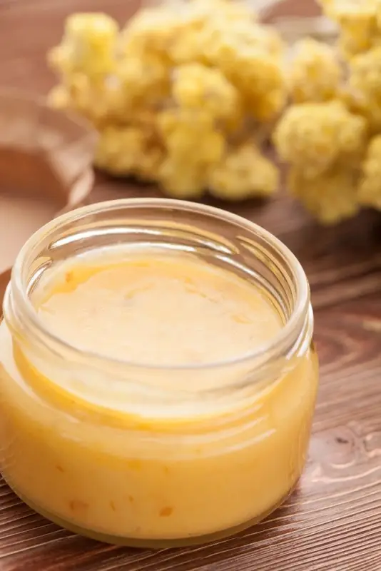 Крем-мед Bee in Love, с облепихой Крем-мед Bee in Love, с облепихой