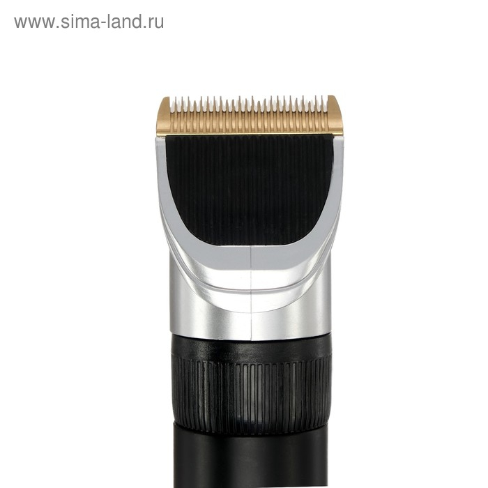 Машинка для стрижки Luazon LTRI-22, 2.5 Вт, 3/6/9/12 мм, керамич. нож, АКБ, красная Машинка для стрижки Luazon LTRI-22, 2.5 Вт, 3/6/9/12 мм, керамич. нож, АКБ, красная