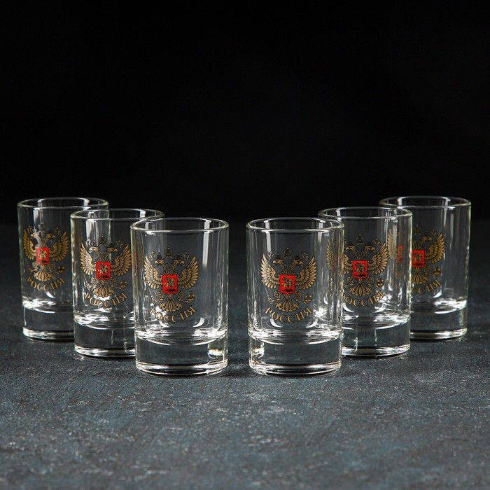 Набор подарочный &laquo;Золотой Герб России&raquo;, 6 стопок 50 мл, пепельница